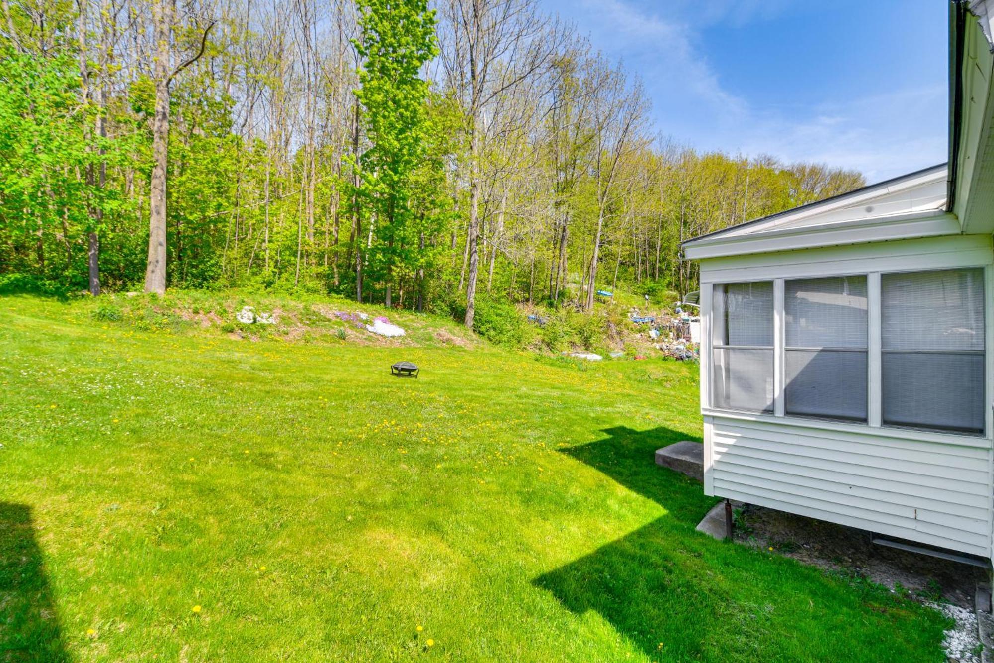 Cozy Berlin Getaway Near Hiking And Atv Trails! Villa Gorham Eksteriør billede
